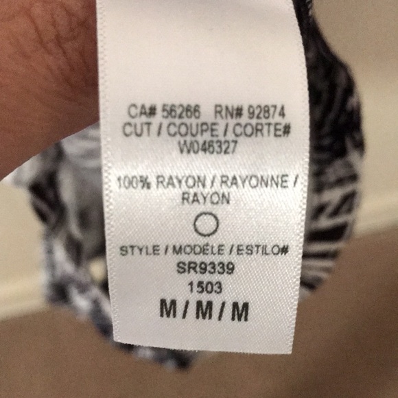 Splendid navy palm romper - Picture 8 of 11